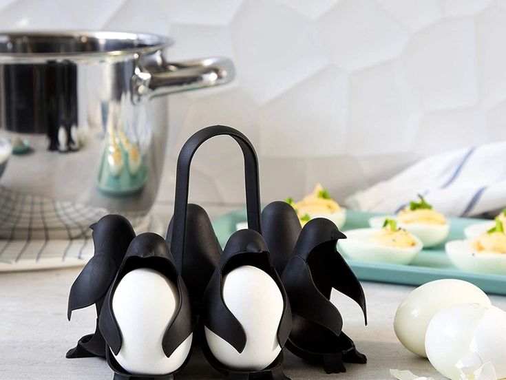 Silicone Penguin Egg Boiled Egg Stand  Cute & Functional Egg Holder for Serving Soft or Hard-Boiled Eggs
